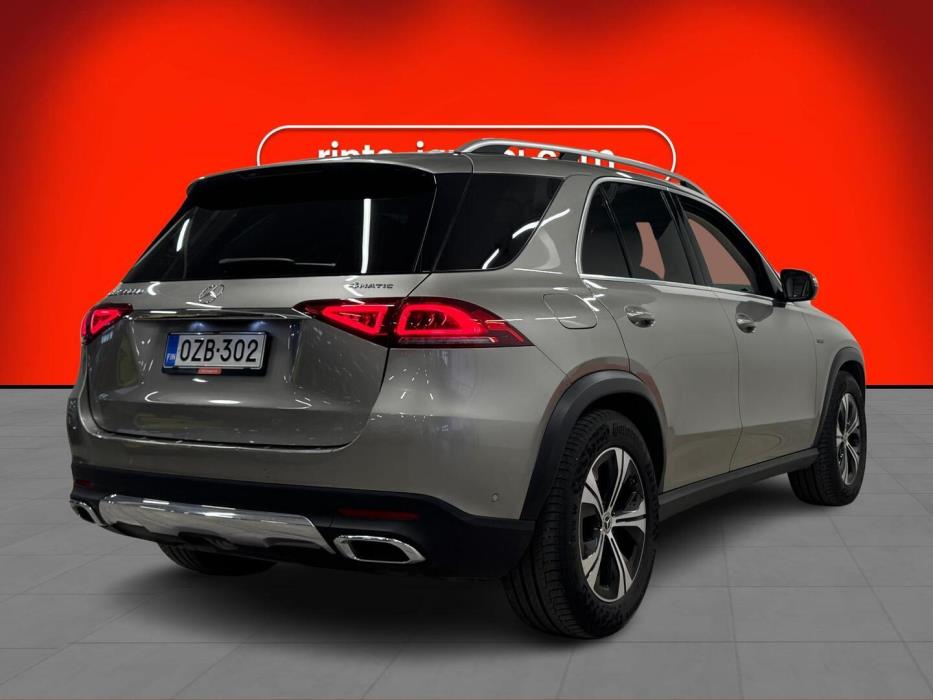 MERCEDES-BENZ GLE 2021