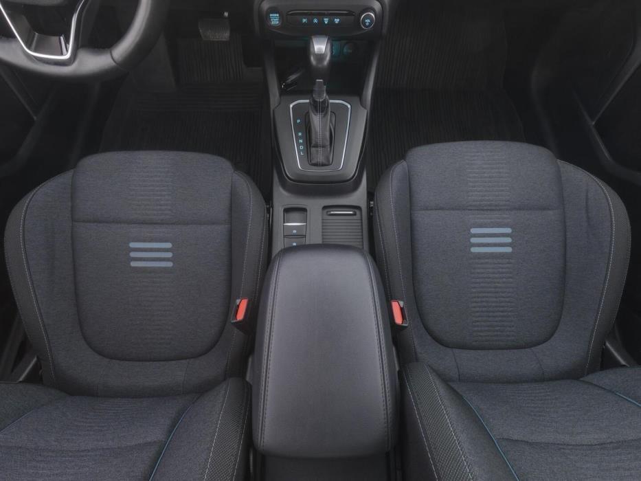 FORD FOCUS 2023