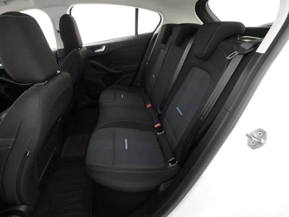 FORD FOCUS 2023