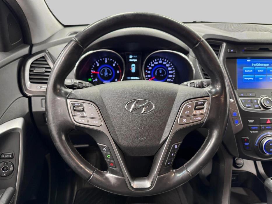 HYUNDAI Santa Fe 2013