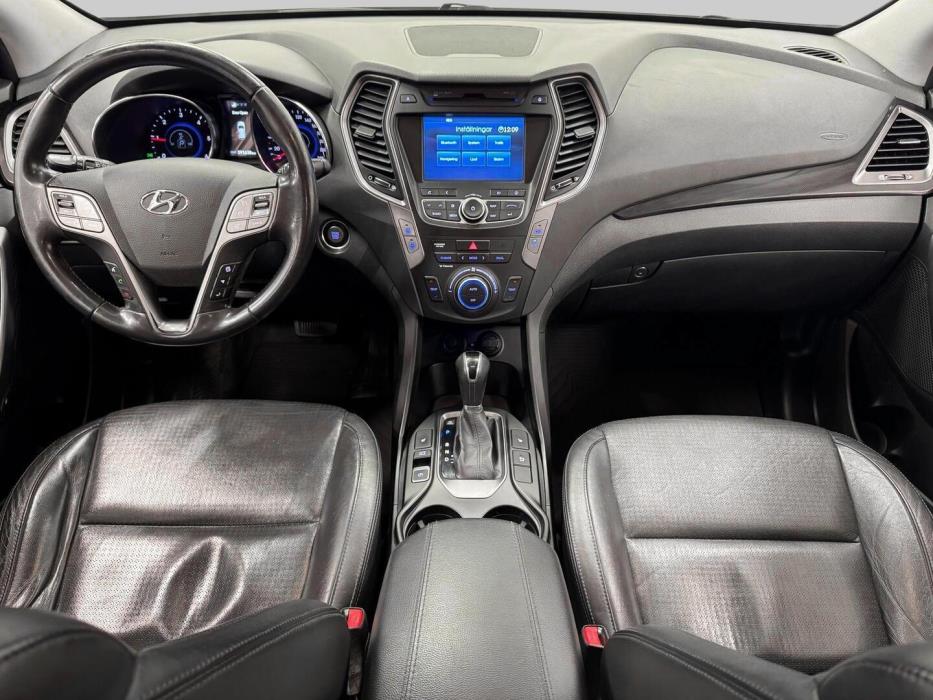 HYUNDAI Santa Fe 2013
