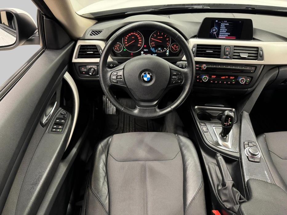 BMW 320 Gran Turismo 2015