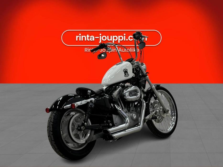 HARLEY-DAVIDSON SPORTSTER 2009