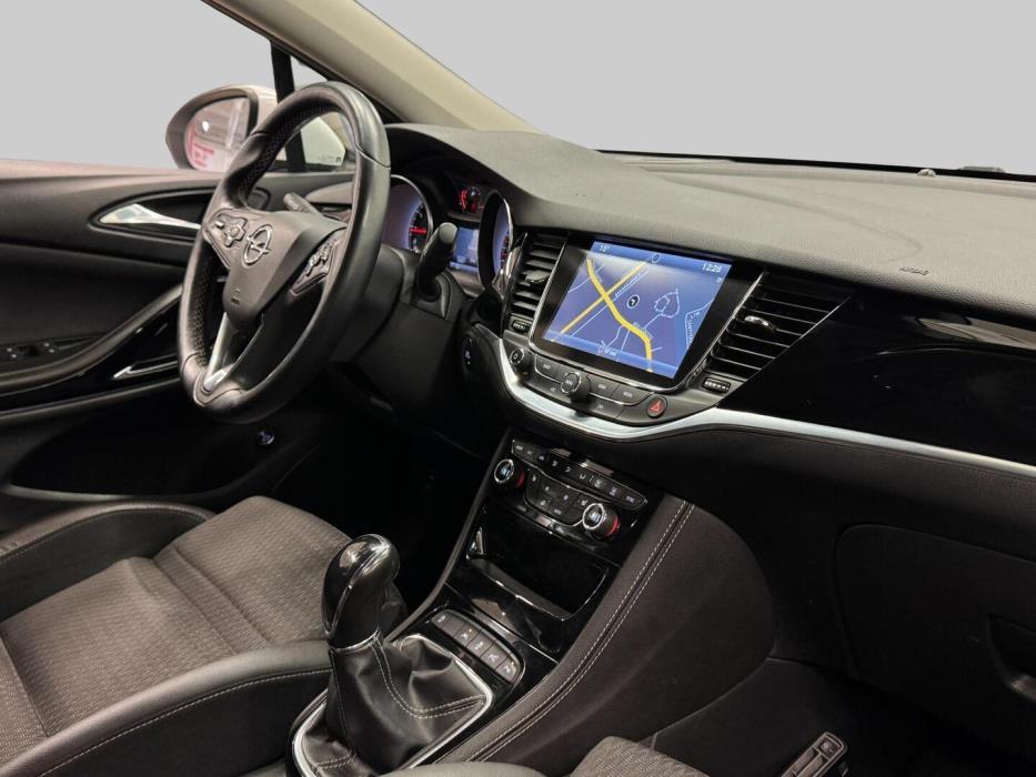 OPEL Astra 2016