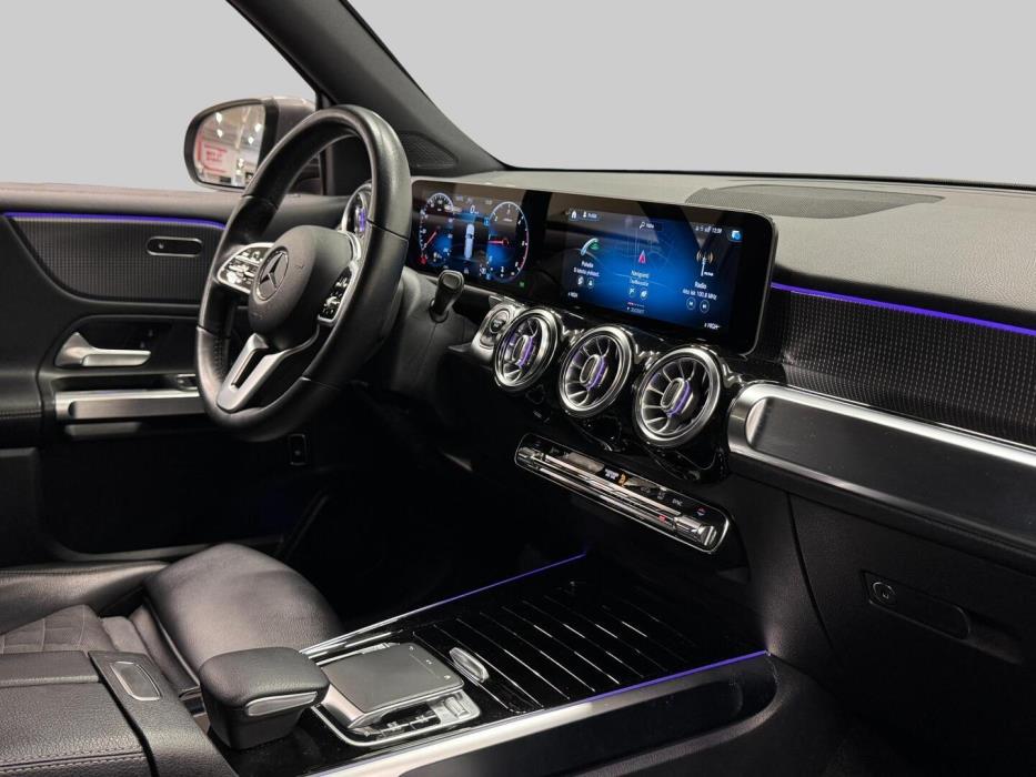 MERCEDES-BENZ GLB 2020