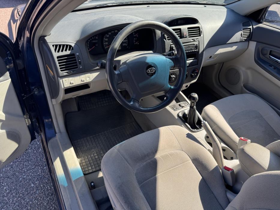 KIA Cerato 2006