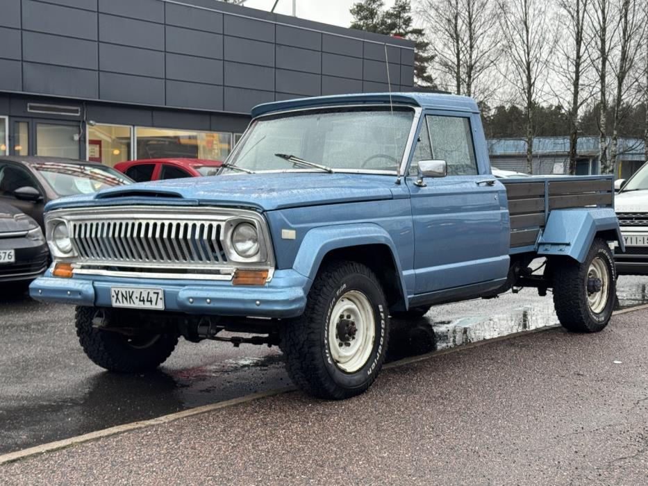 JEEP J20 1974