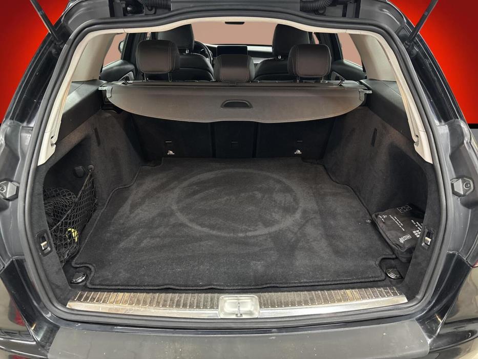 MERCEDES-BENZ C 2020
