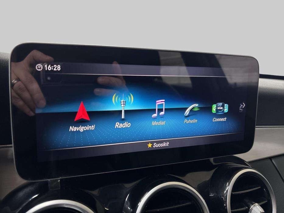 MERCEDES-BENZ C 2020
