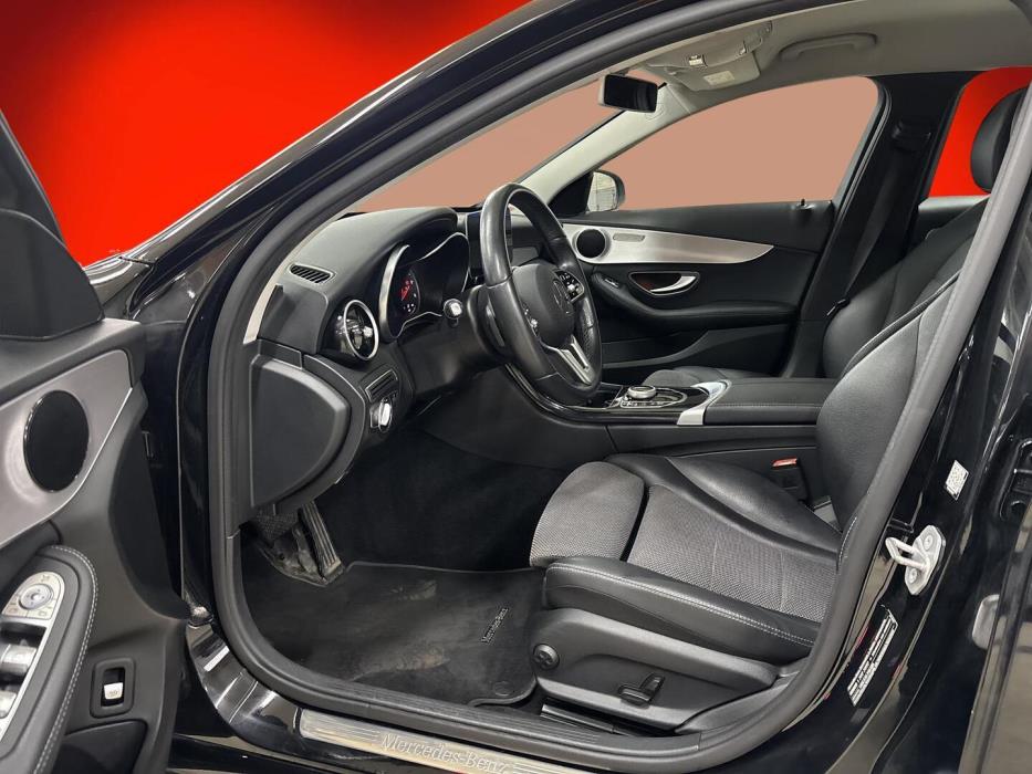 MERCEDES-BENZ C 2020