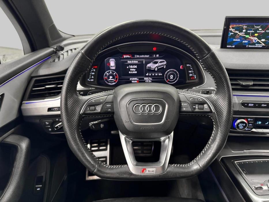 AUDI Q7 2017