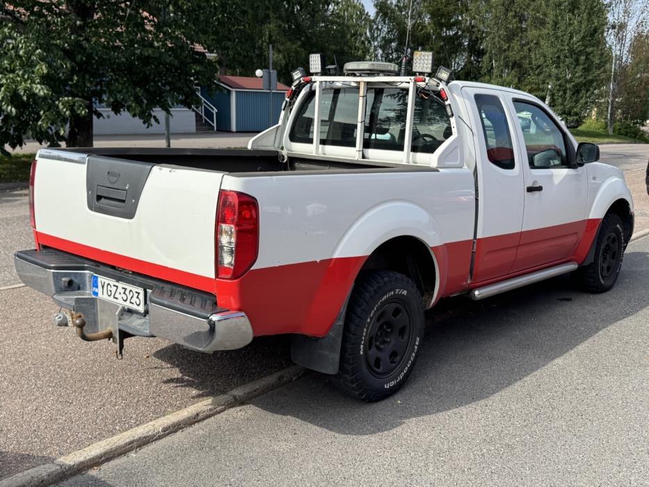NISSAN Navara 2008