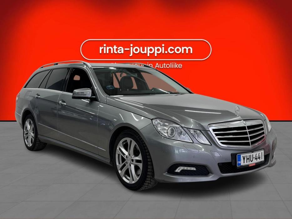 MERCEDES-BENZ E 2010