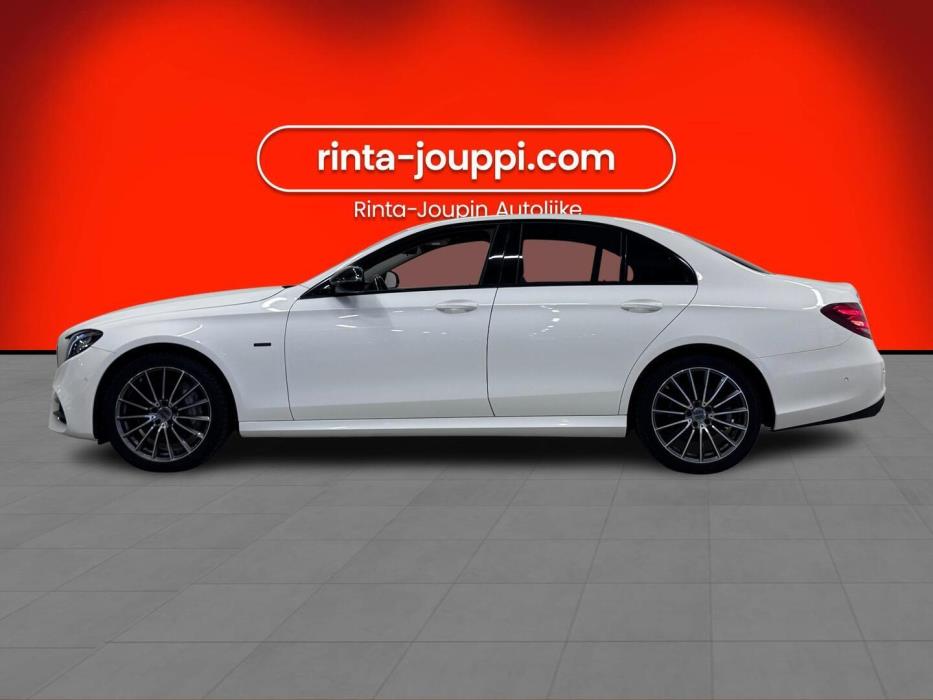 MERCEDES-BENZ E 2018