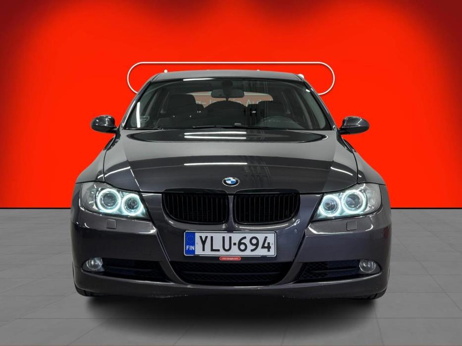 BMW 320 2007