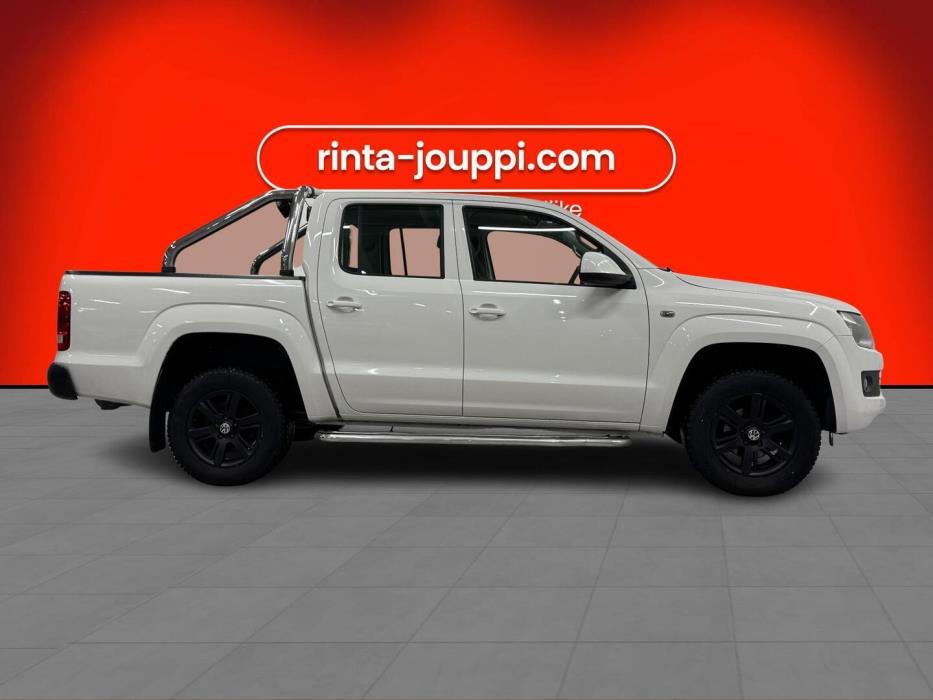 VOLKSWAGEN Amarok 2013