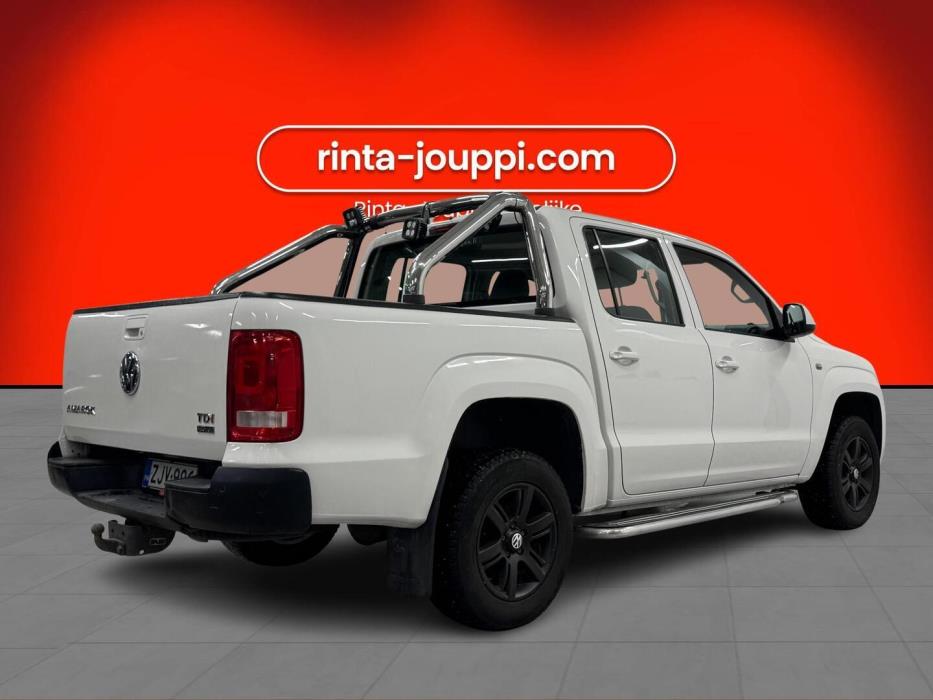 VOLKSWAGEN Amarok 2013