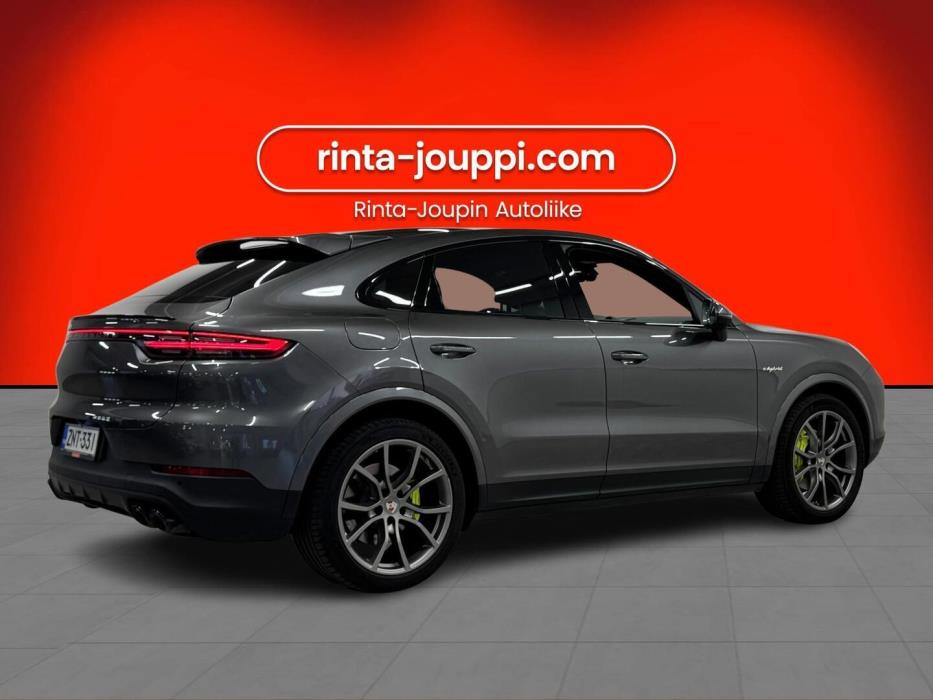 PORSCHE Cayenne 2021