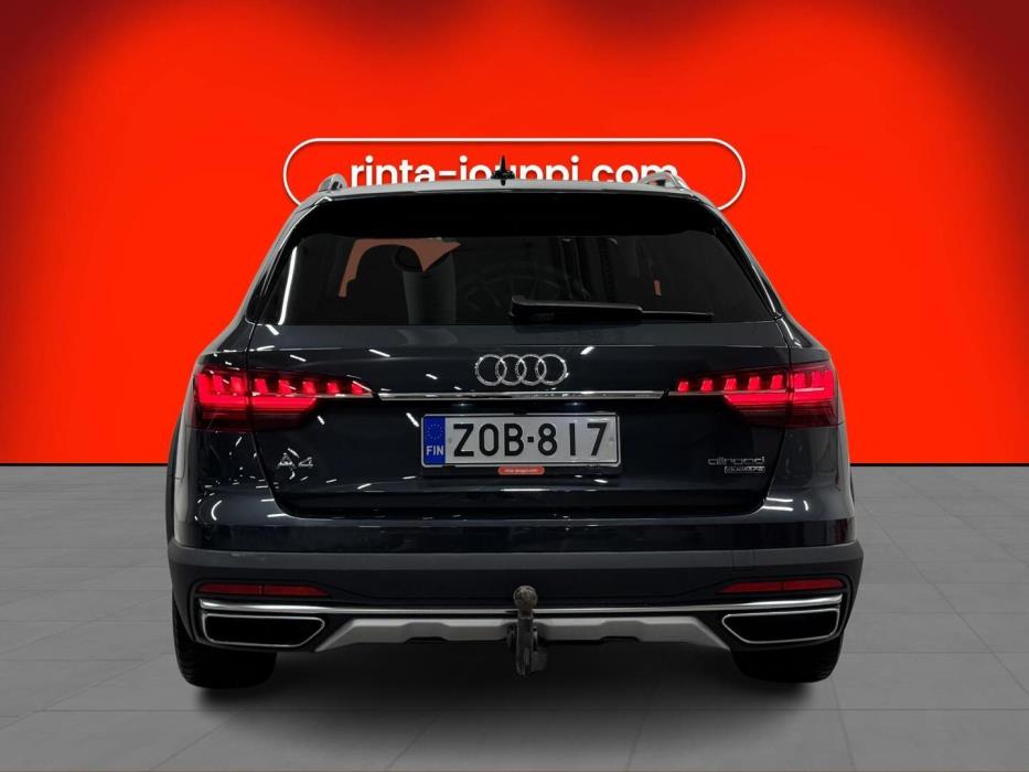 AUDI A4 ALLROAD 2022