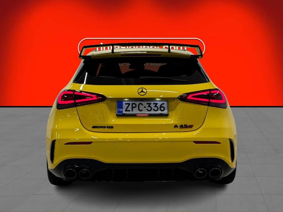 MERCEDES-BENZ A 45 AMG 2022