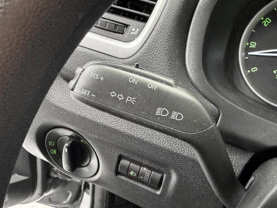 SKODA Roomster 2008