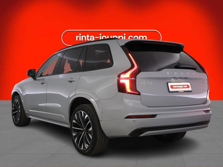 VOLVO XC90 2025
