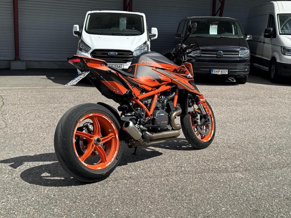 KTM 1290 2023