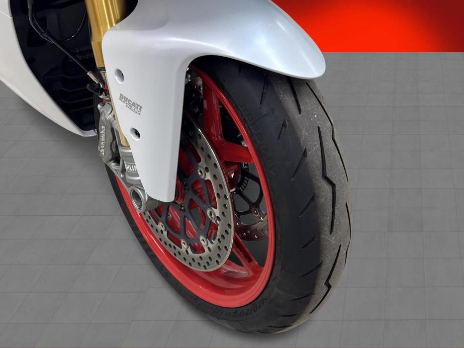 DUCATI Supersport 2023