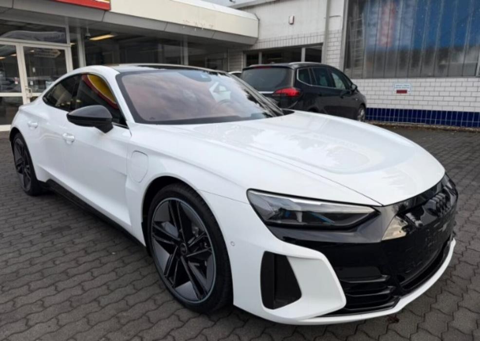 AUDI RS e-tron GT 2022