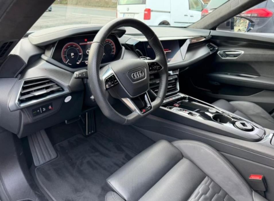 AUDI RS e-tron GT 2022