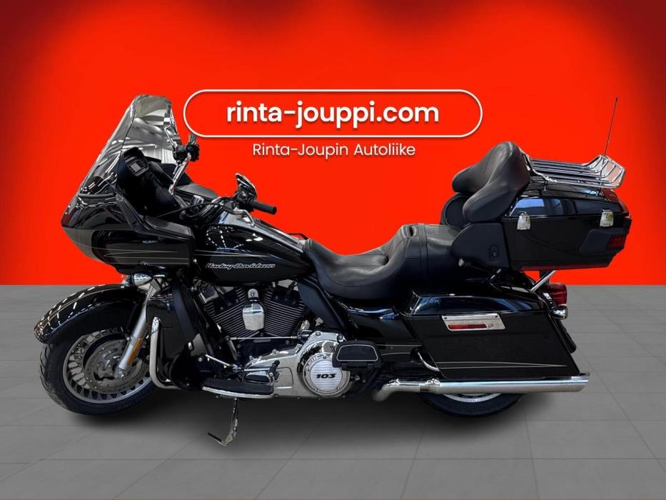 HARLEY-DAVIDSON Touring 2011