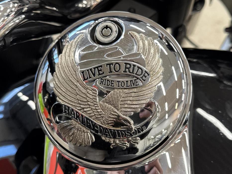 HARLEY-DAVIDSON Touring 2011