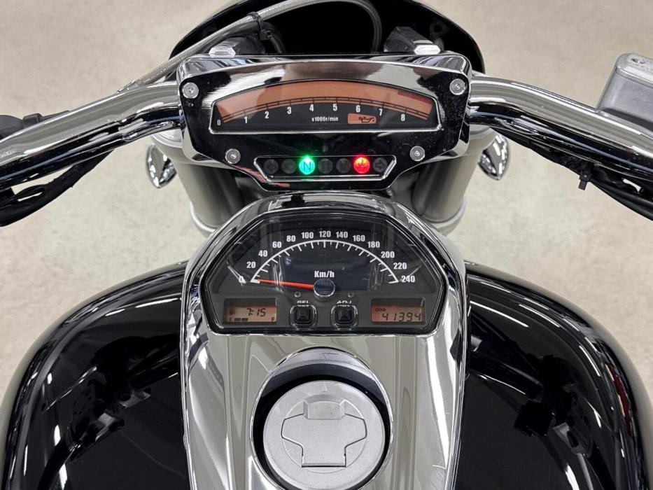 SUZUKI Intruder 2007