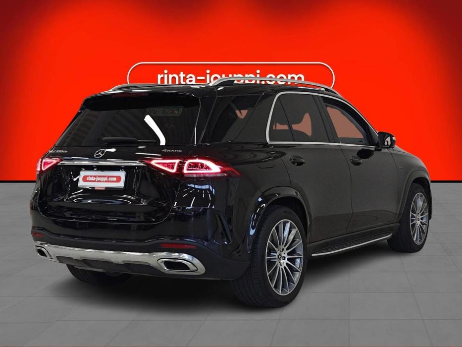 MERCEDES-BENZ GLE 2021