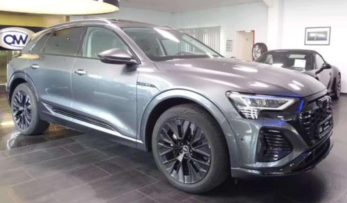 AUDI Q8 E-TRON 2024