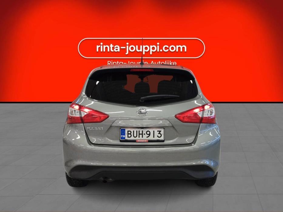 NISSAN Pulsar 2015