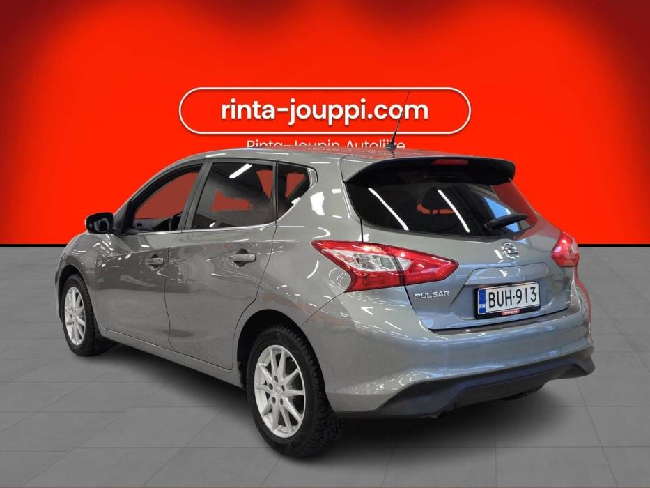 NISSAN Pulsar 2015