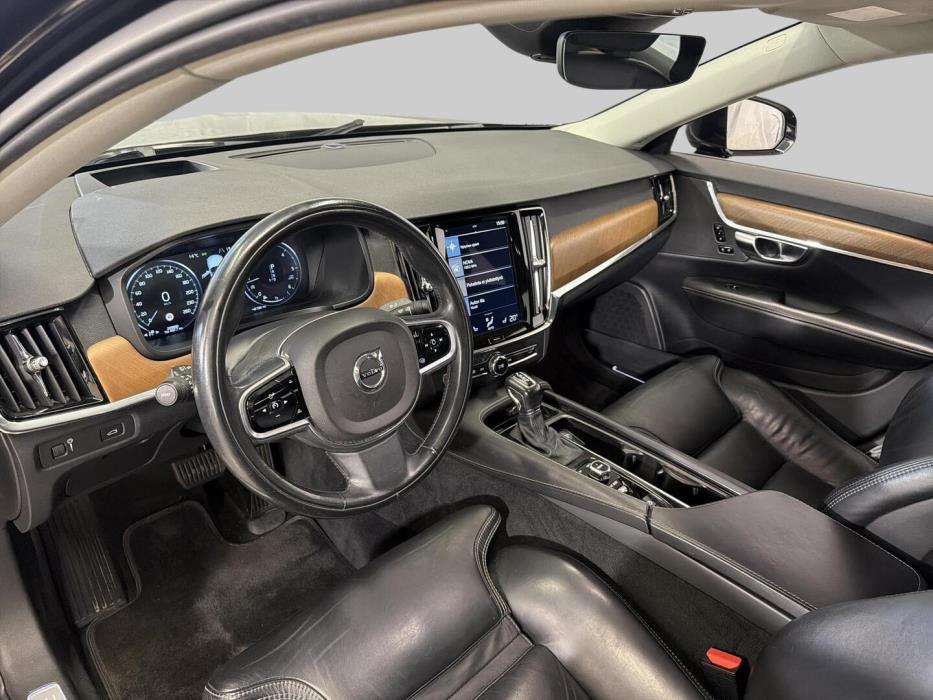 VOLVO S90 2017