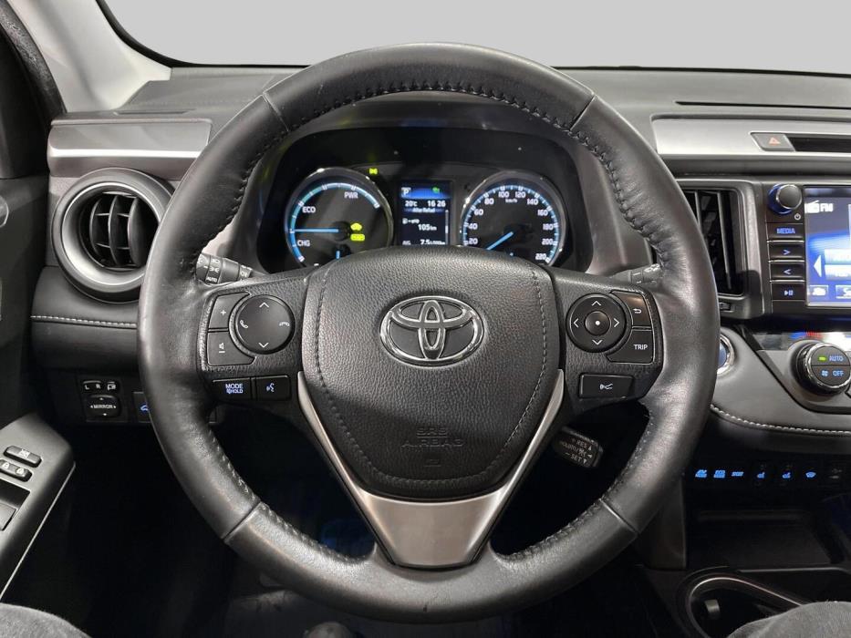 TOYOTA RAV4 2018