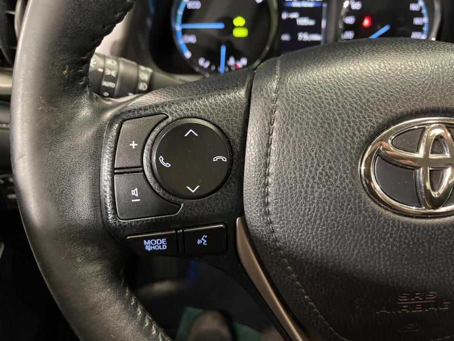TOYOTA RAV4 2018