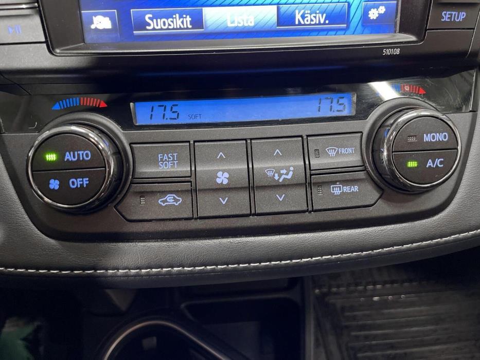 TOYOTA RAV4 2018