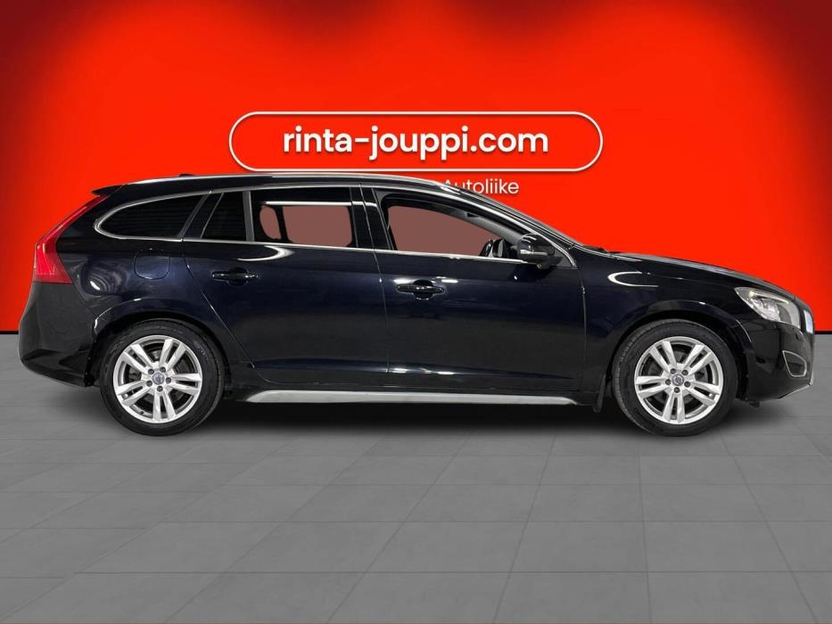 VOLVO V60 2011