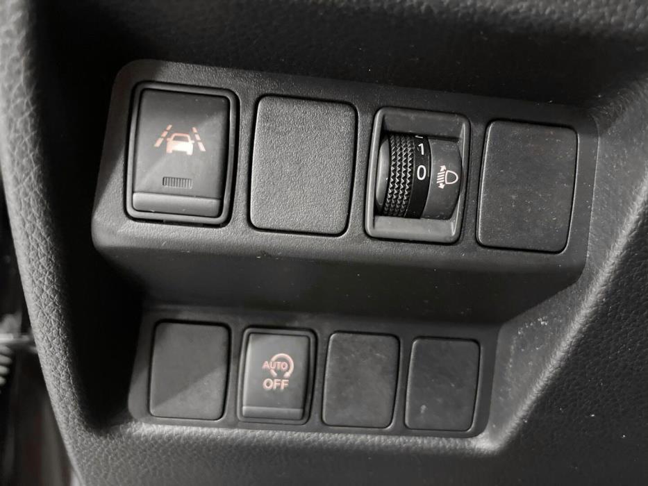 NISSAN Qashqai 2019