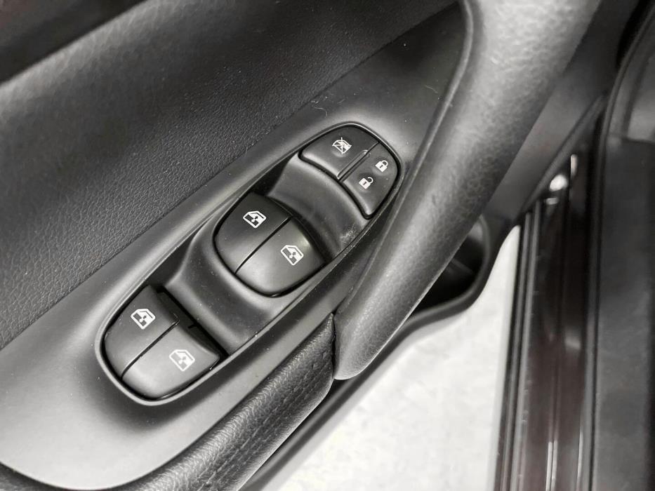 NISSAN Qashqai 2019
