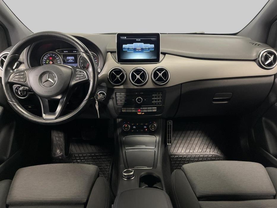MERCEDES-BENZ B 2015