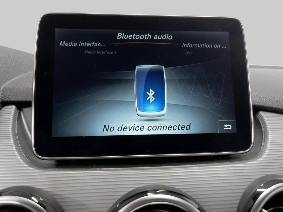 MERCEDES-BENZ B 2015