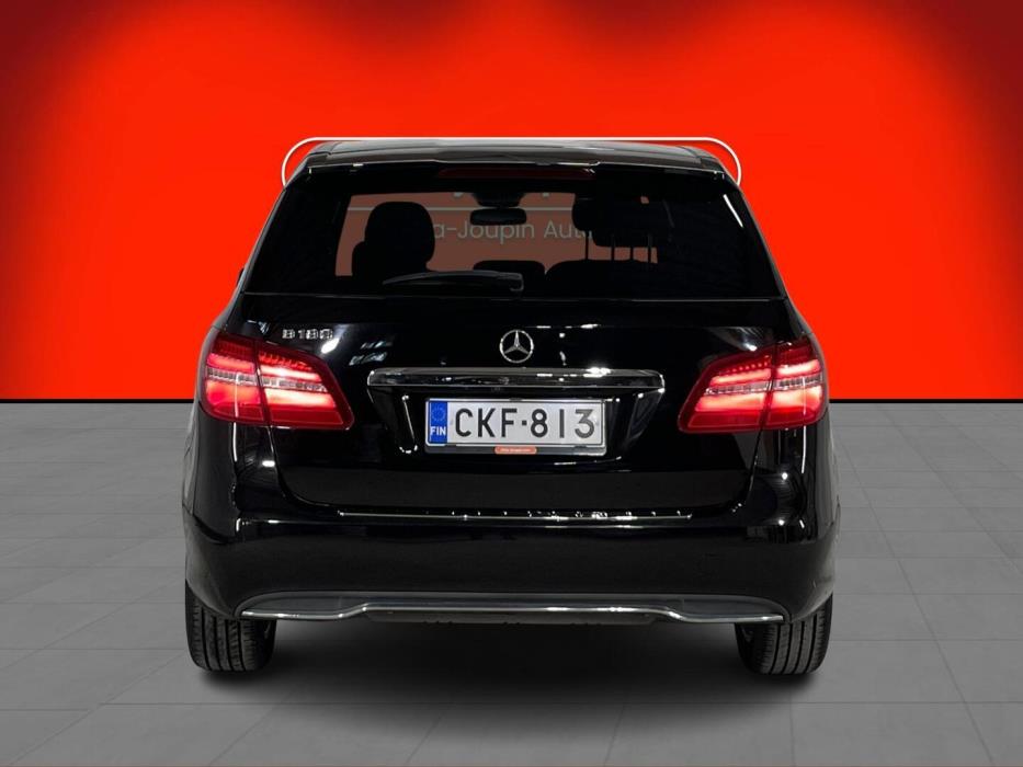 MERCEDES-BENZ B 2015