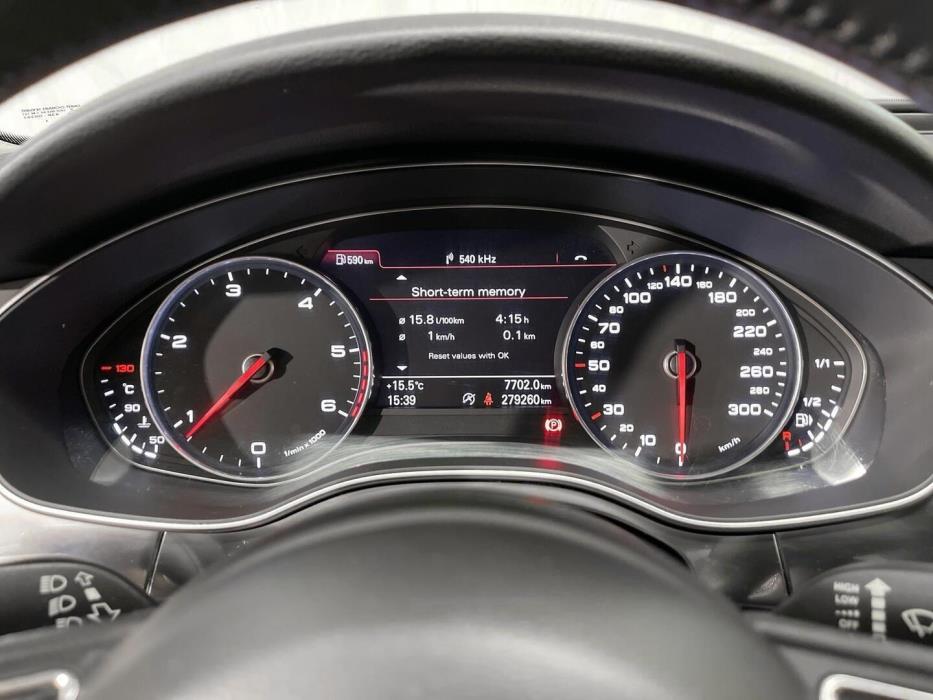 AUDI A6 2012