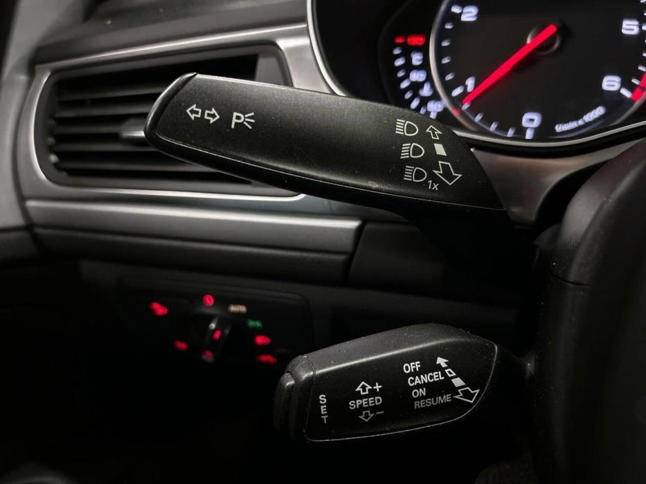 AUDI A6 2012