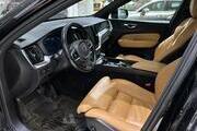 VOLVO XC60 2019